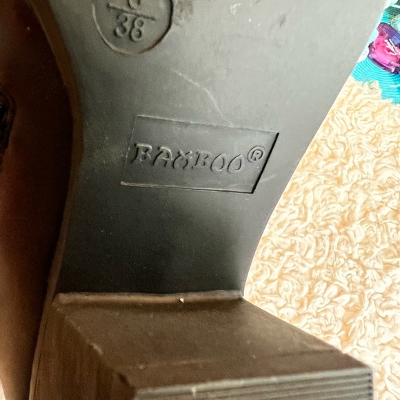 Super cute ankle booties brand new never worn! 💗 - Picture 8 of 10